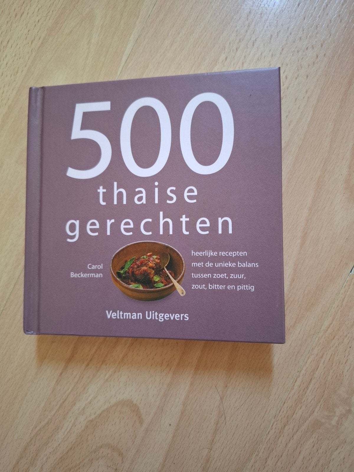 500 Thaise gerechten, Ophalen of Verzenden, Zo goed als nieuw