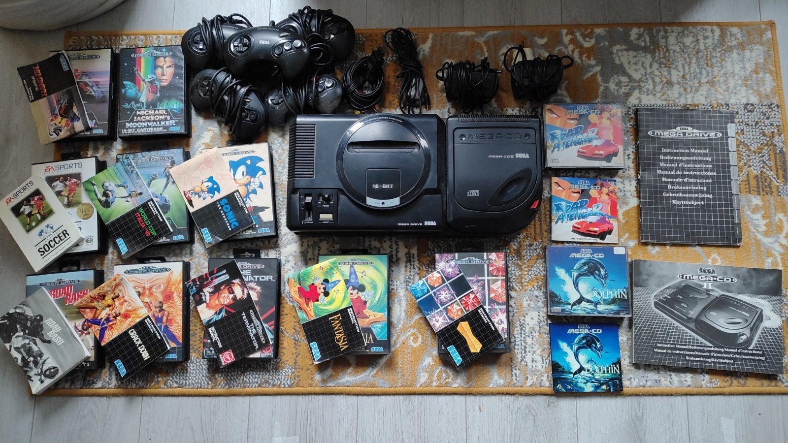 Sega Megadrive & MegaCD II + 13 games, Mega Drive, Ophalen of Verzenden, Met 3 controllers of meer, Gebruikt