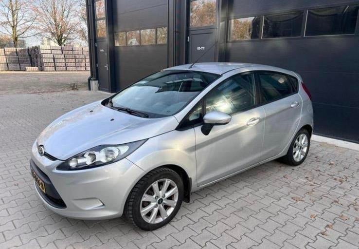 Ford Fiësta 182.500KM 1.25 44KW 5DR 2010 Grijs, Auto's, Ford, Voorwielaandrijving, 40 €/maand, 1242 cc, 4 cilinders