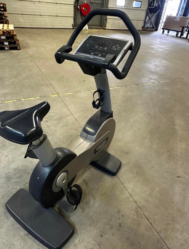 Technogym Hometrainer met Led Scherm, Sport en Fitness, Fitnessmaterialen, Ophalen, Gebruikt, Overige typen