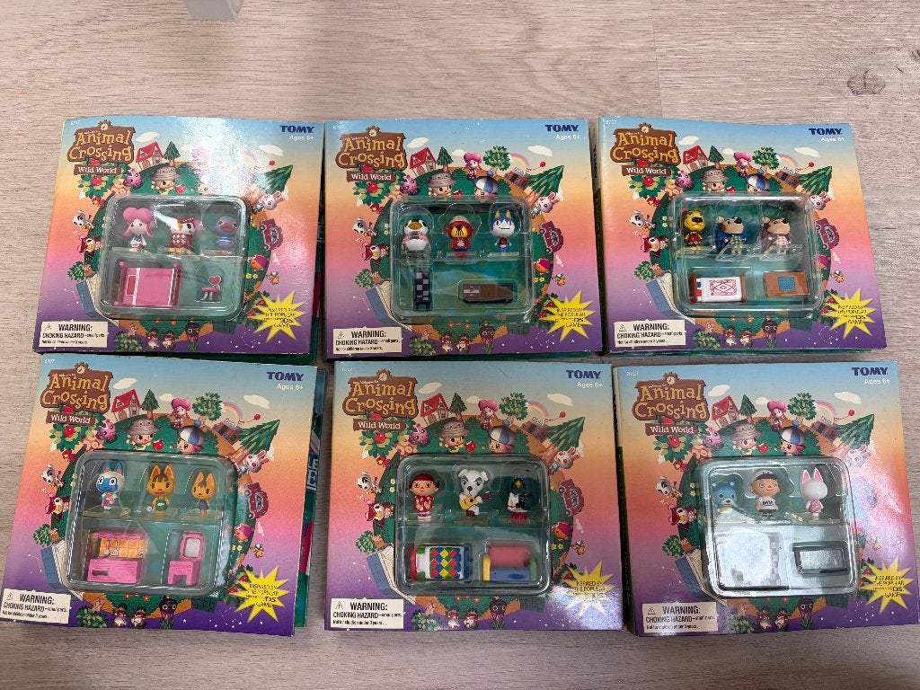 Animal Crossing Wild World Tomy – 6 complete doosjes + huis, Ophalen of Verzenden, Zo goed als nieuw