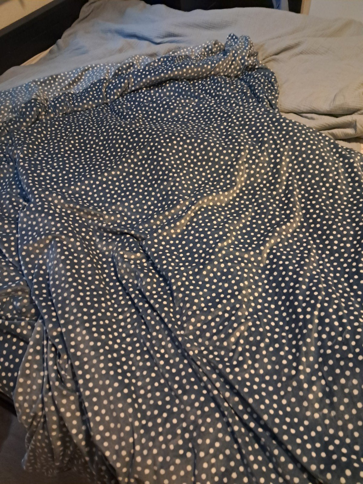 verzwaarde deken blauw met witte stippen., Ophalen