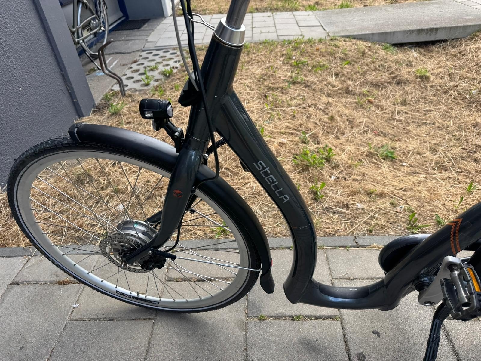 Stella nantes lage instap elektrische, Zo goed als nieuw, 51 tot 55 cm, 50 km per accu of meer, Ophalen