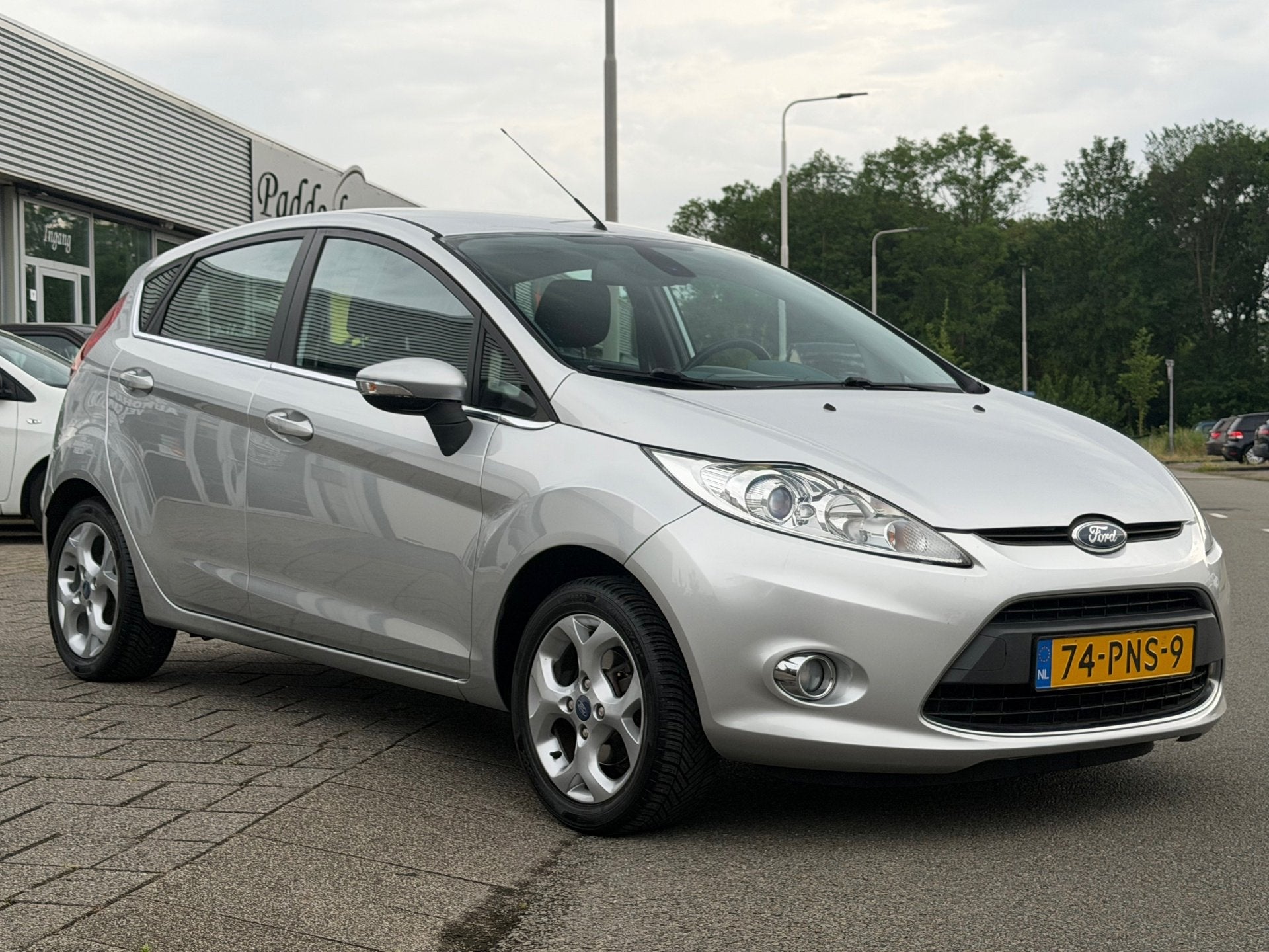 Ford Fiesta 1.25 Titanium Airco, Auto's, Voorwielaandrijving, Euro 5, 1242 cc, 82 pk