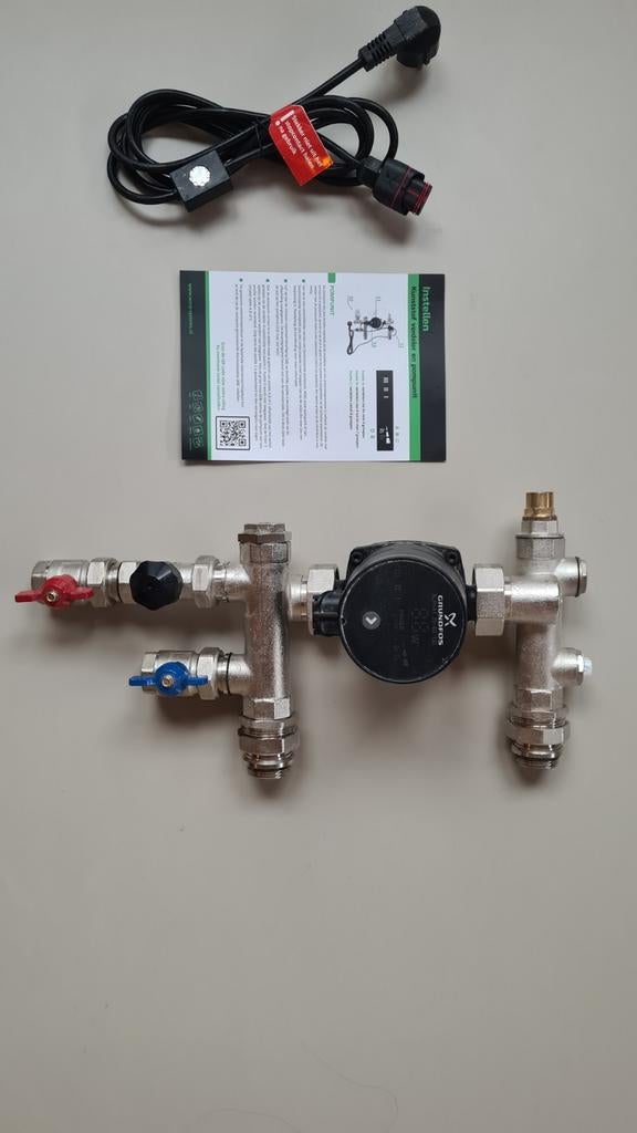 Grundfos Alpha1 25-60 130 Pompunit voor vloerverwarming, Doe-het-zelf en Verbouw, Verwarming en Radiatoren, Nieuw, Overige typen