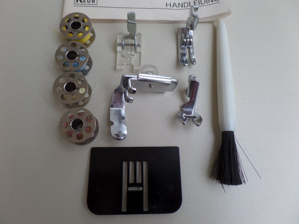 Lewenstein naaimachine accessoires, Ophalen of Verzenden, Zo goed als nieuw, Naaimachine, Lewenstein