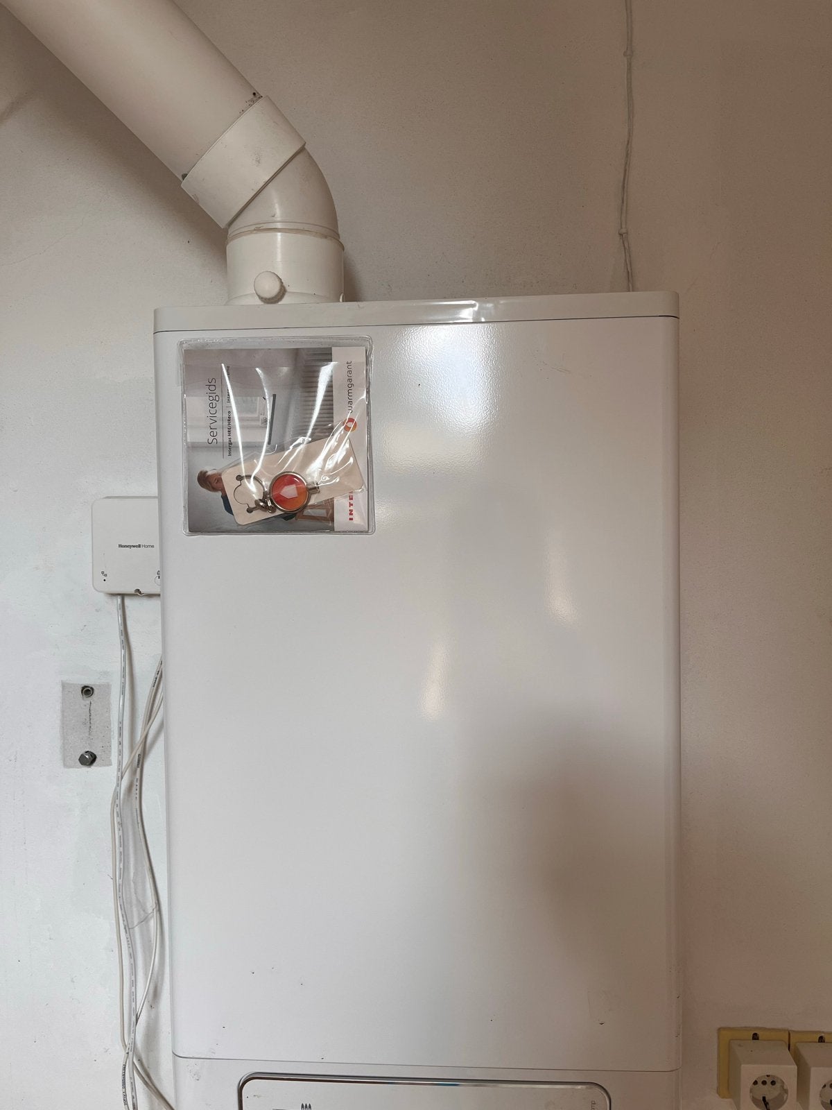 Intergas KombiKompakt HRE 36/30A CV-ketel (2023) met toebeho, Ophalen, Hoog rendement (Hr), Cv-ketel of Combi-ketel, Minder dan 60 cm