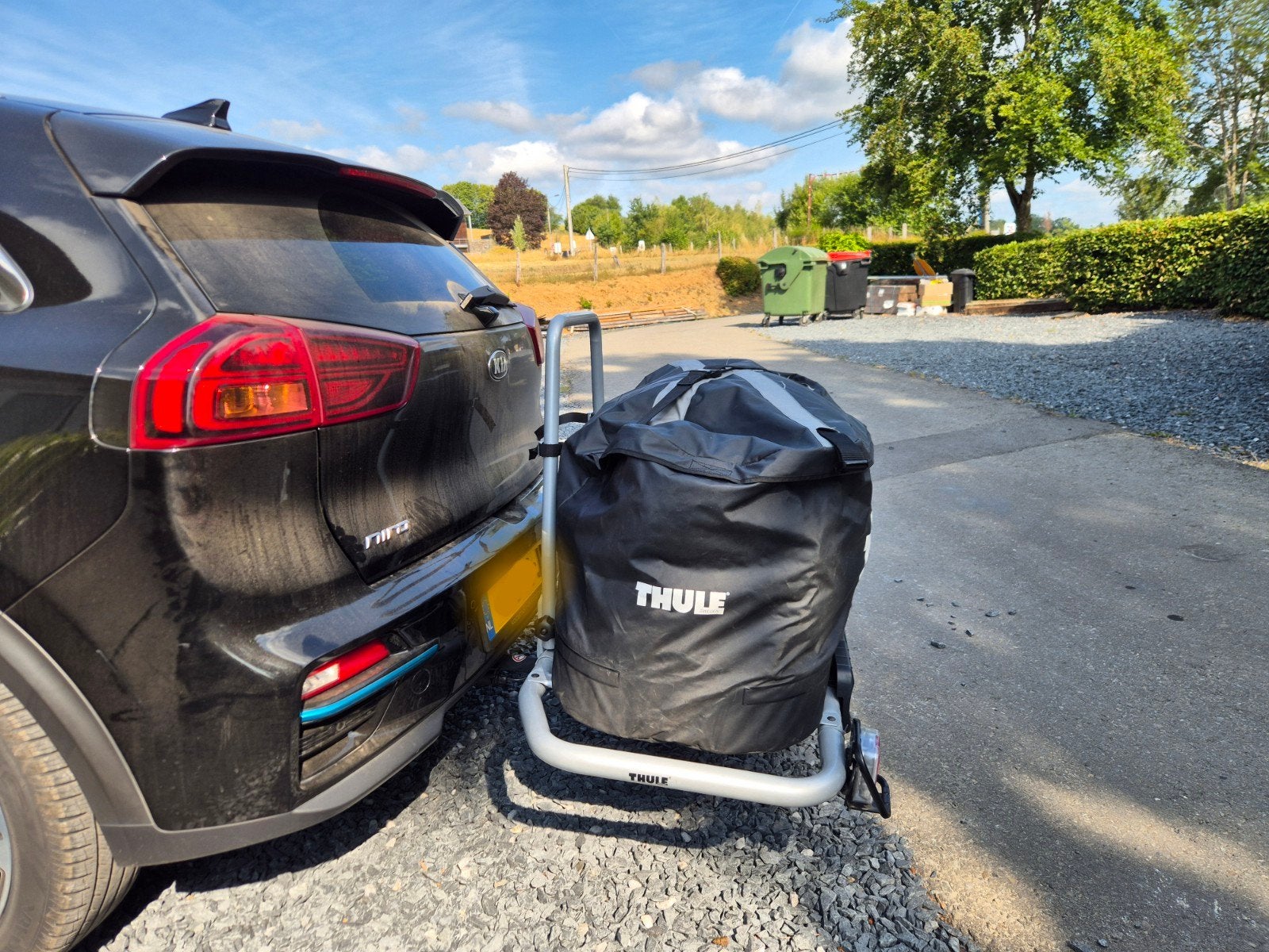 Thule EasyBase met Thule Easybag, Ophalen, Zo goed als nieuw