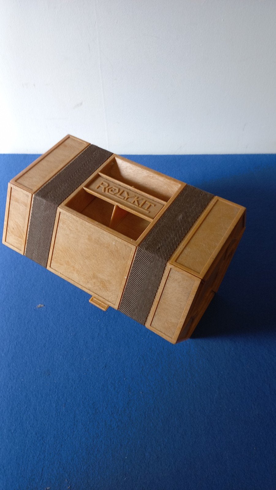 Vintage Rolykit opbergdoos kralen naaigerei., Ophalen of Verzenden, Gebruikt