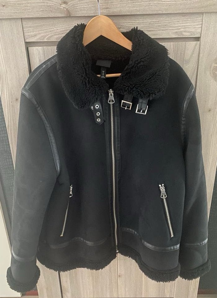 H&M Bikerjack zwart suède met teddy, maat XL, nieuw, Zwart, Ophalen of Verzenden, H&M, Maat 56/58 (XL)
