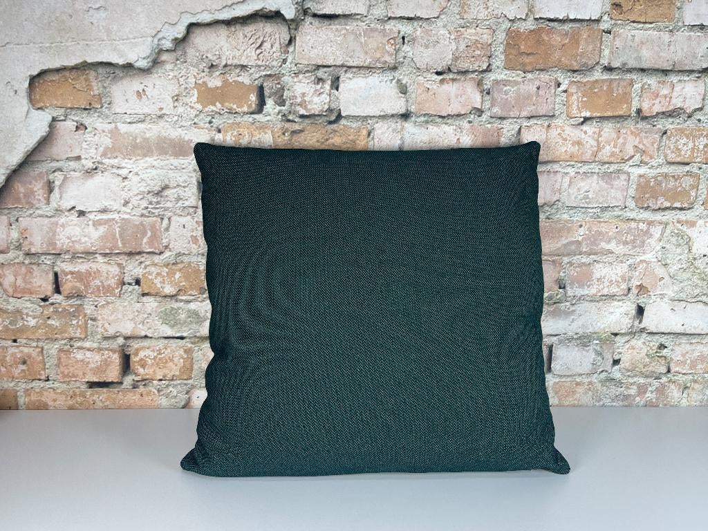 Revised Tillington groen bij TheReSales, Huis en Inrichting, Woonaccessoires | Kussens, Zo goed als nieuw, Groen, Vierkant, Ophalen