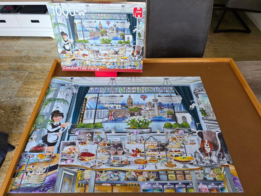 Puzzel London Tea Party, Ophalen of Verzenden, 500 t/m 1500 stukjes, Zo goed als nieuw