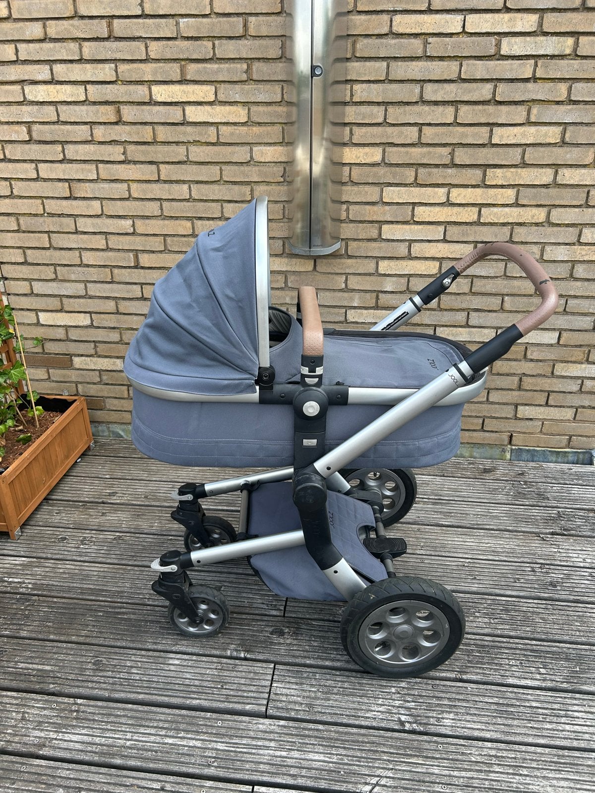 Joolz kinderwagen met reiswieg en zitje, Gebruikt, Combiwagen, Met reiswieg, Ophalen