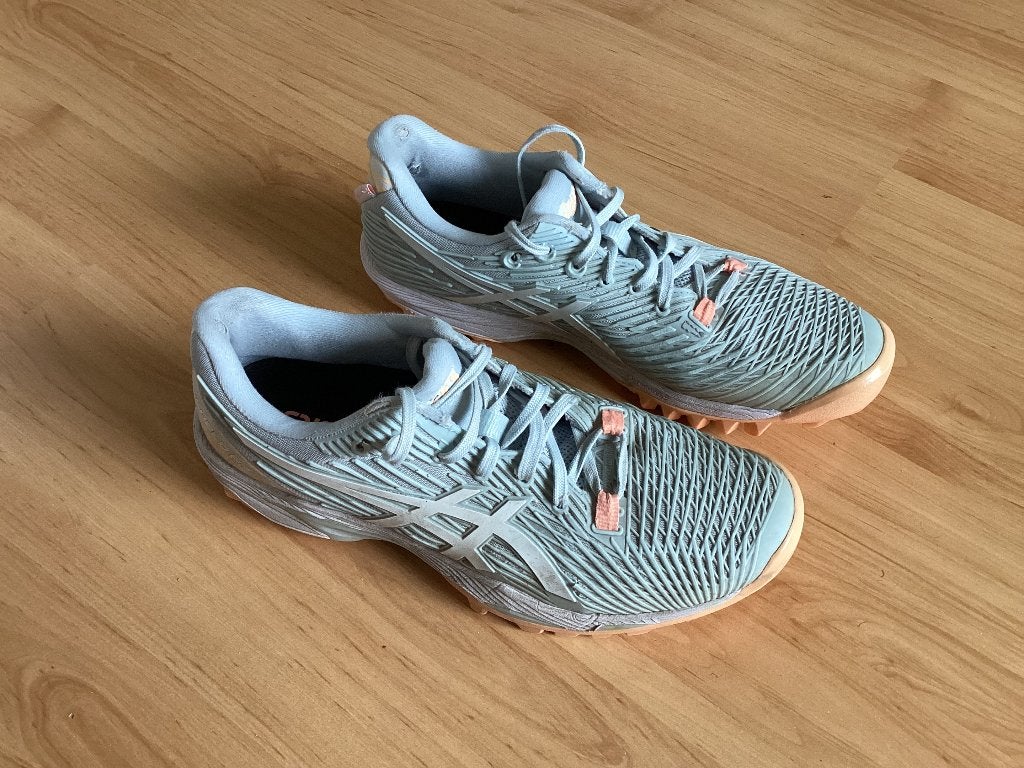 ASICS hockeyschoenen maat 41,5, Ophalen of Verzenden, Schoenen