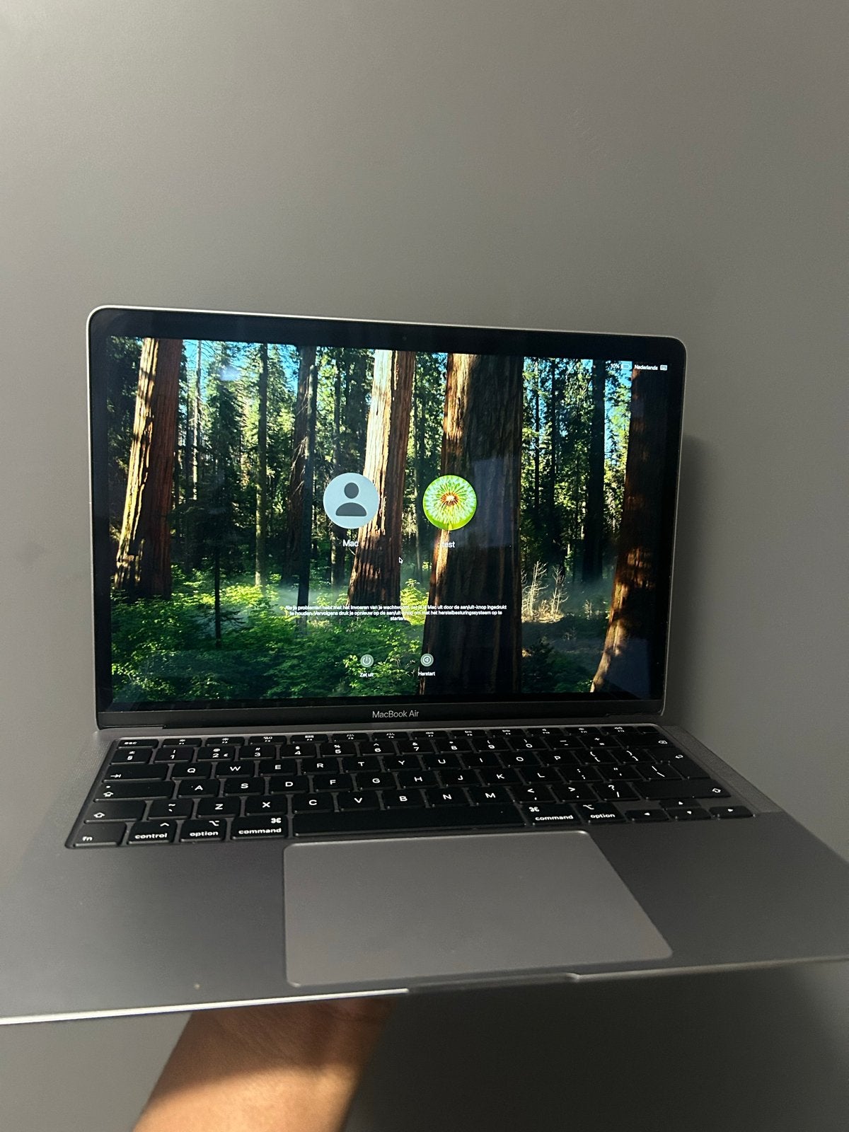 MacBook Air M1 2021 - 16GB RAM, 256GB SSD - Zo goed als nieu, 256 GB, 13 inch, Ophalen of Verzenden, Zo goed als nieuw