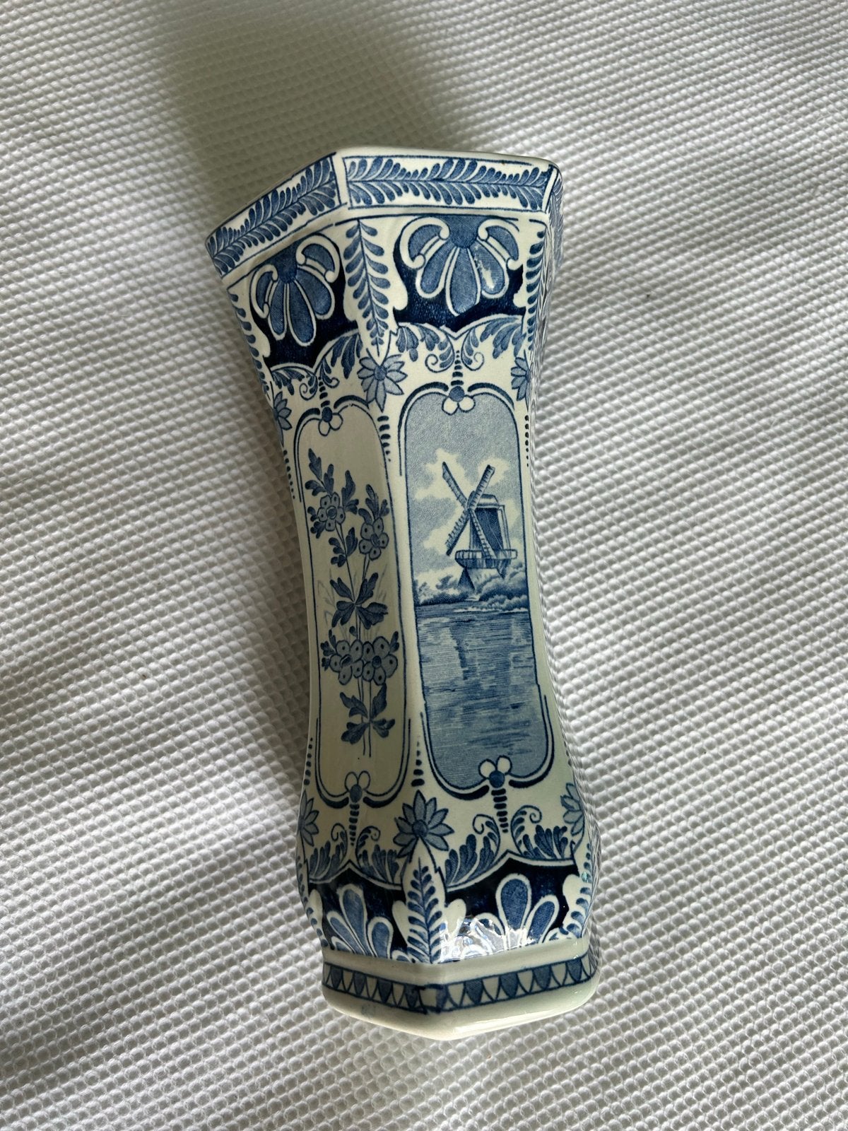 Delft blauwe vaas (met barst) - Boch for Royal Sphinx, Ophalen