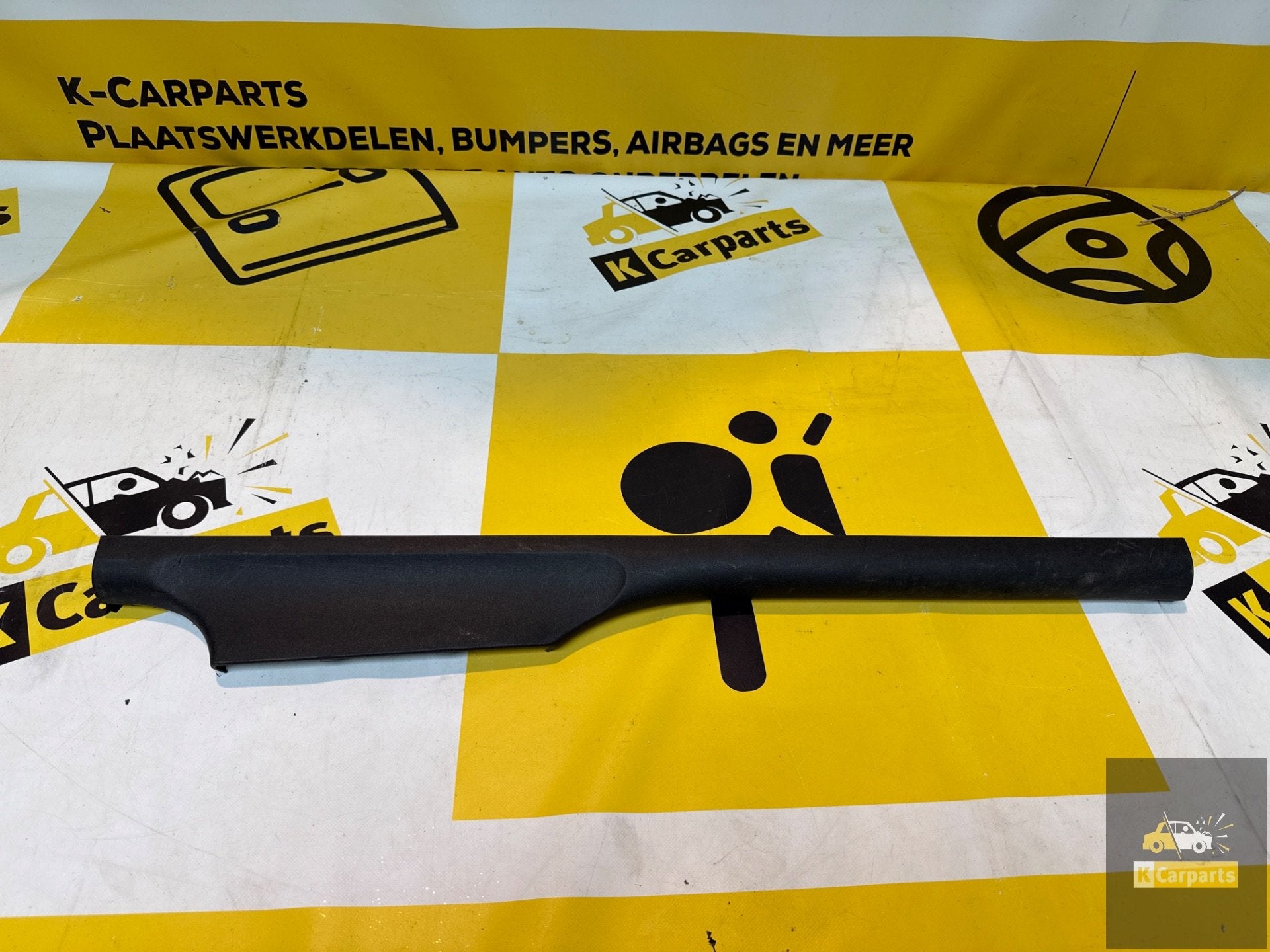 Audi a1 Afdeklijsten dorpel rechts 8X4853372, Info@fabrikant.eu, Fabrikantstraat 1
1000 AA  Amsterdam, NL, Fabrikant BV, Gebruikt