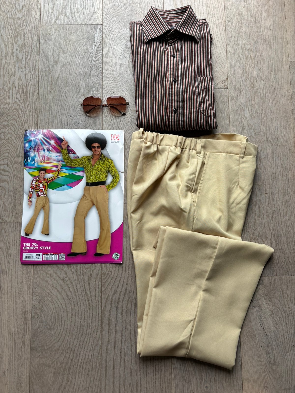70s kledingset, Ophalen, Zo goed als nieuw