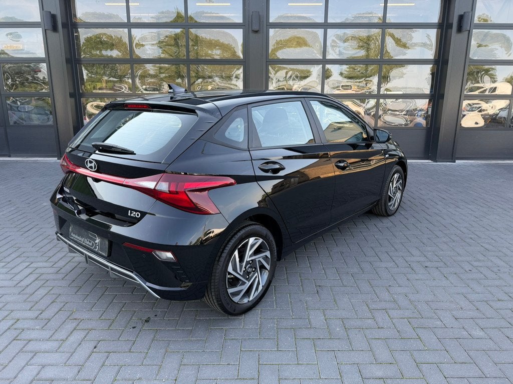 Hyundai i20 1.0 T-GDI 48V (bj 2024), Gebruikt, 100 pk, Zwart, Origineel Nederlands