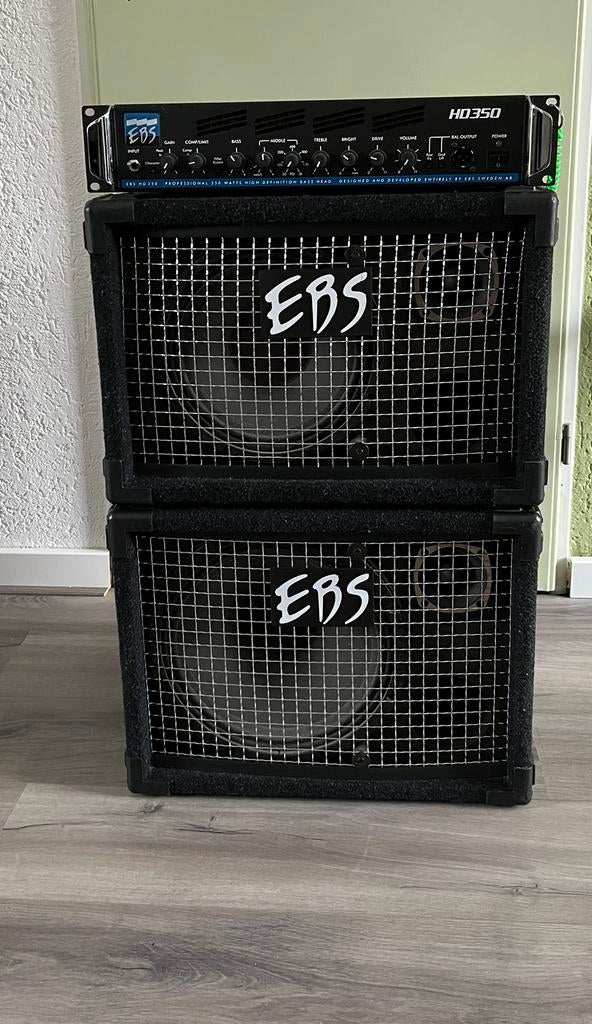 EBS HD350 versterker + EBS NeoLine 110 & NeoLine 112 cabinet, Ophalen of Verzenden, Zo goed als nieuw, 100 watt of meer
