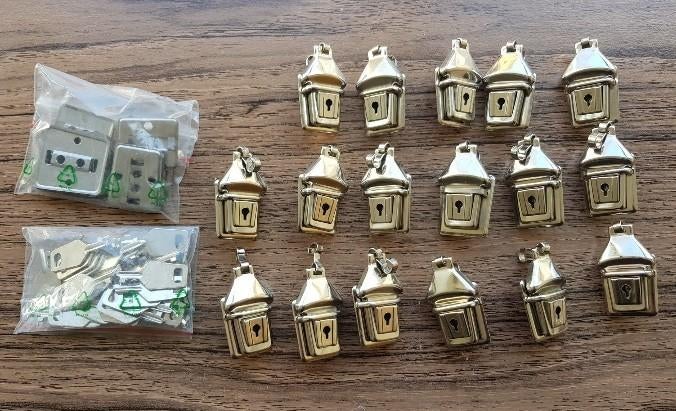 div. Koffer slotjes sluitingen hoeken handgrepen, Overige materialen, Minder dan 50 cm, Ophalen of Verzenden, Nieuw