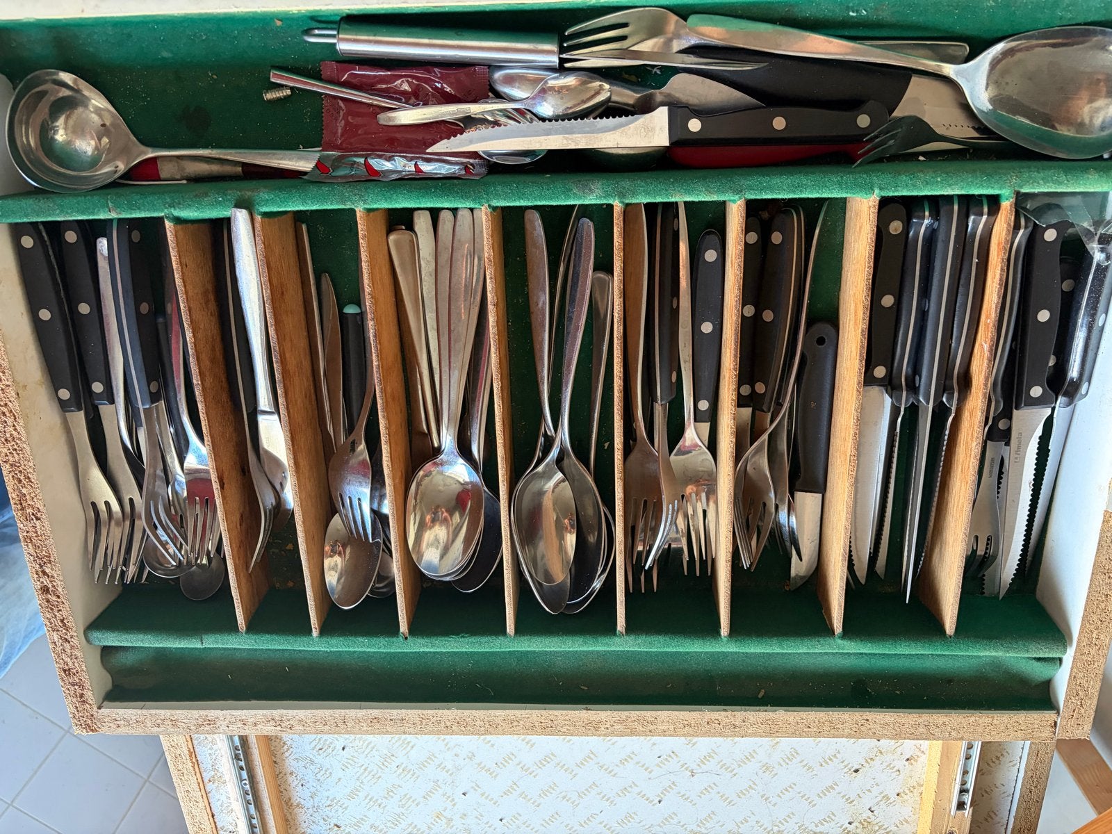Grote set bestek en keukenmessen, Ophalen, Gebruikt, Bestekset, Rvs of Chroom