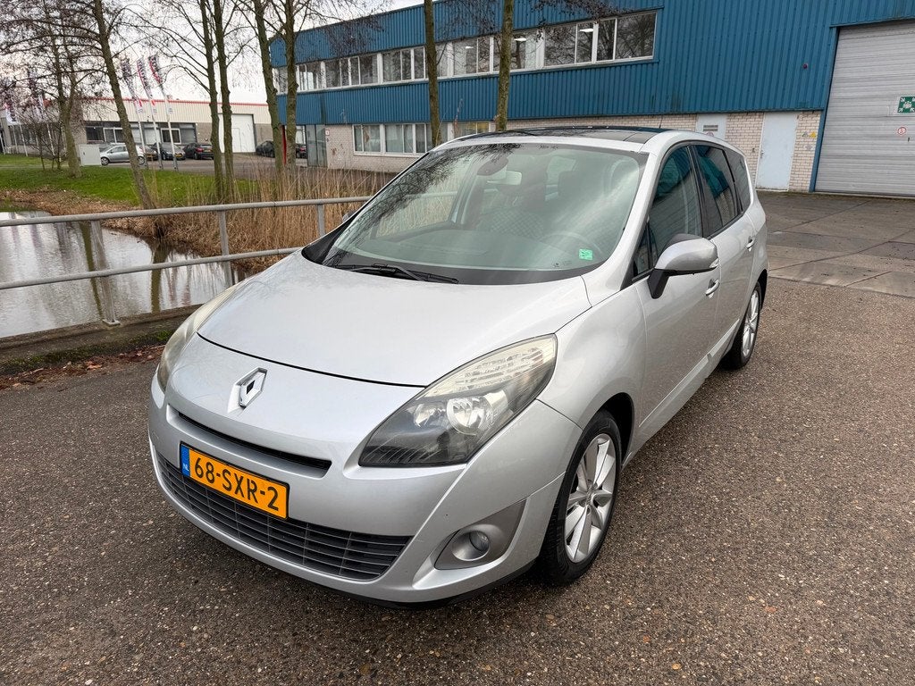 Renault Grand Scénic 1.4 TCe Parisienne!2012!Panodak!PDC!Na, Auto's, Voorwielaandrijving, Gebruikt, 4 cilinders, Handgeschakeld