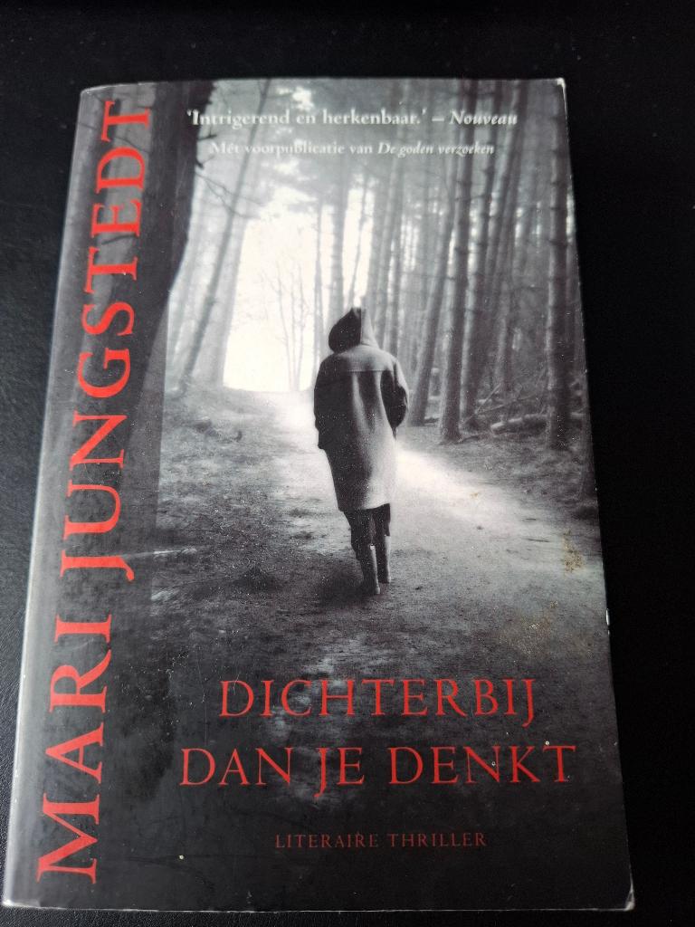 Boek Mari Jungstedt - Dichterbij dan je denkt, Ophalen, Gelezen, Scandinavië