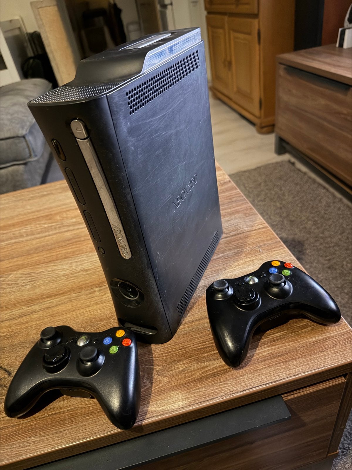 Xbox 360 Elite 120GB met 2 controllers, Spelcomputers en Games, Spelcomputers | Xbox 360, Ophalen, Gebruikt, 360 Elite of Super Elite