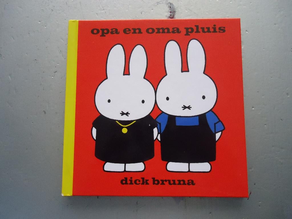 nijntje opa en oma pluis dick bruna, Ophalen of Verzenden, Zo goed als nieuw, Dick Bruna, 1 tot 2 jaar