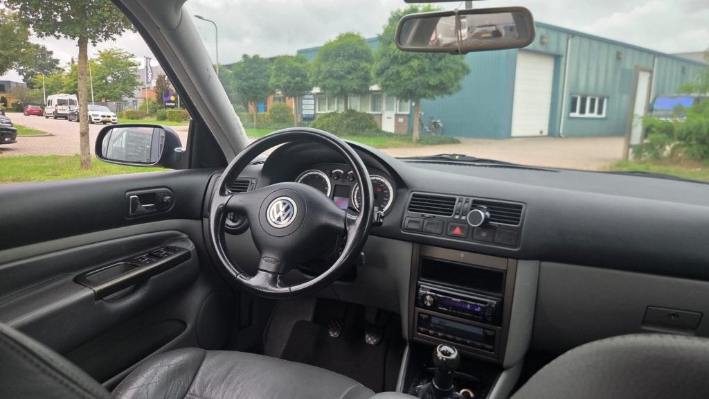 Volkswagen Bora 1.6-16V Sportline (bj 2001), foto 9