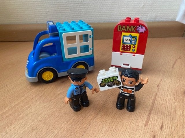 Duplo, politiepatrouille boef agent auto, set 10809 compleet, Gebruikt, Ophalen of Verzenden, Compleet, Duplo