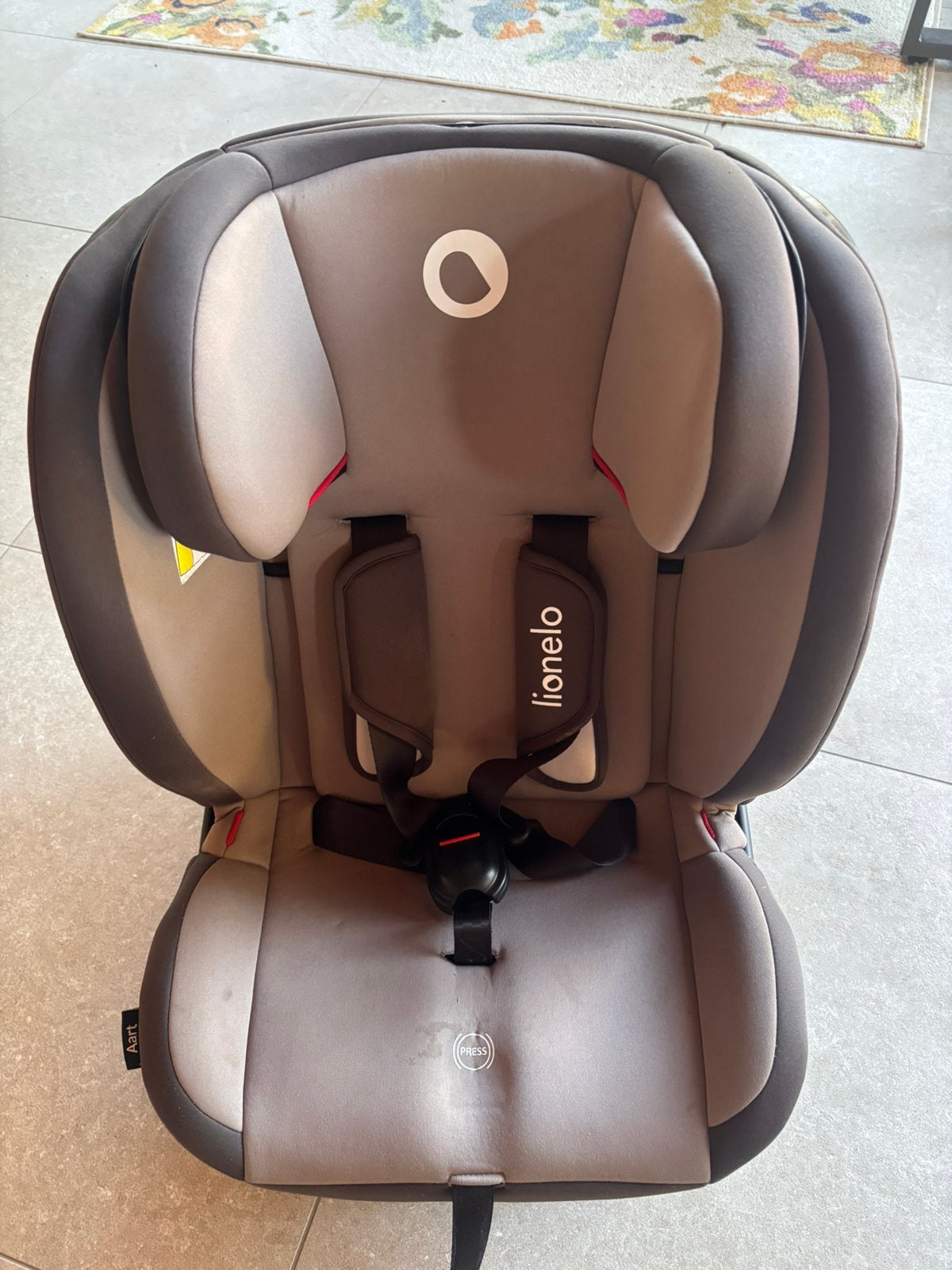Lionelo autostoel, Autogordel, 15 t/m 36 kg, Zo goed als nieuw, Ophalen