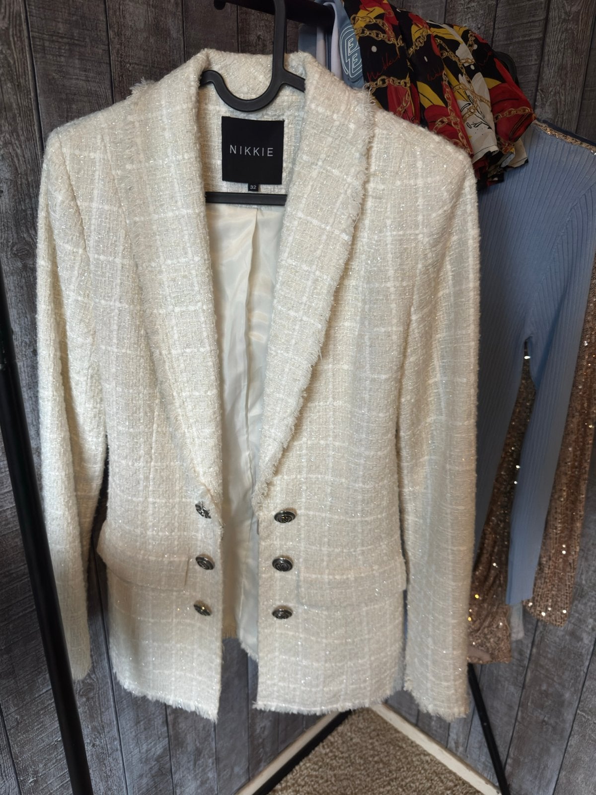 Nikkie Jasje - Crème Tweed Blazer Maat 32, Beige, Ophalen of Verzenden, Zo goed als nieuw, Jasje