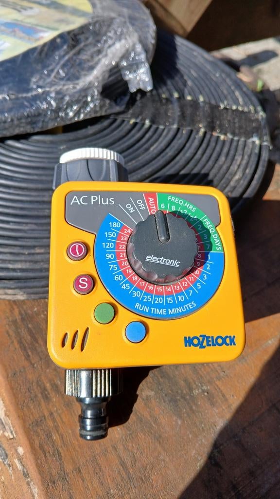 Hozelock AC Plus Elektronische Water Timer, Tuin en Terras, Bewateringscomputers, Ophalen