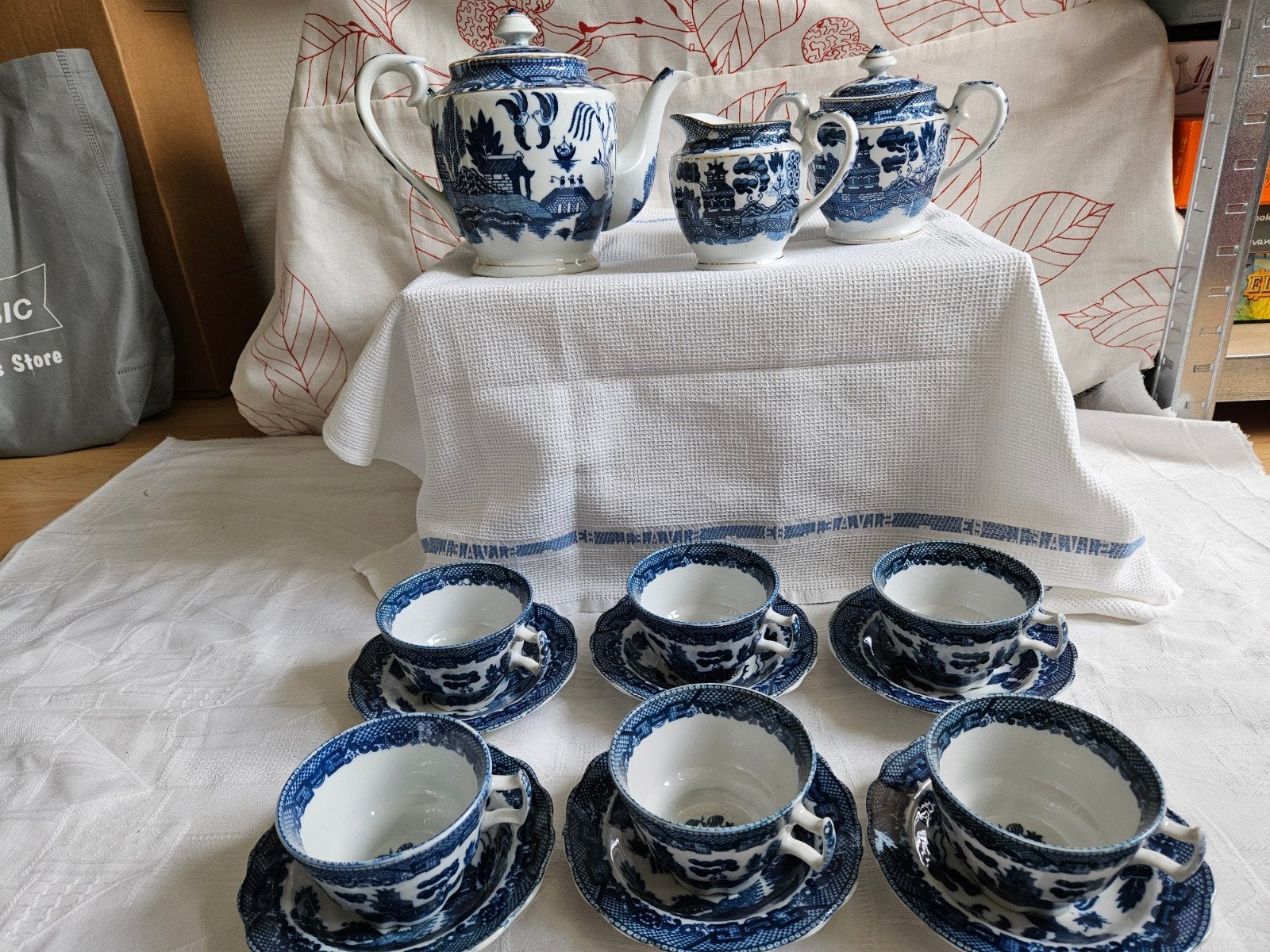 thee servies chinoiserie, Huis en Inrichting, Overige typen, Nieuw, Ophalen of Verzenden, Overige stijlen