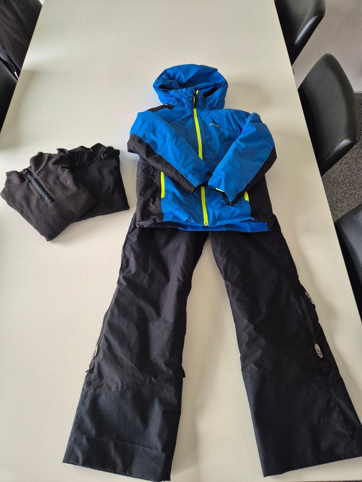 Skipak + 2 skipully's jongens maat 140, Ophalen of Verzenden, Jongen of Meisje, Broek