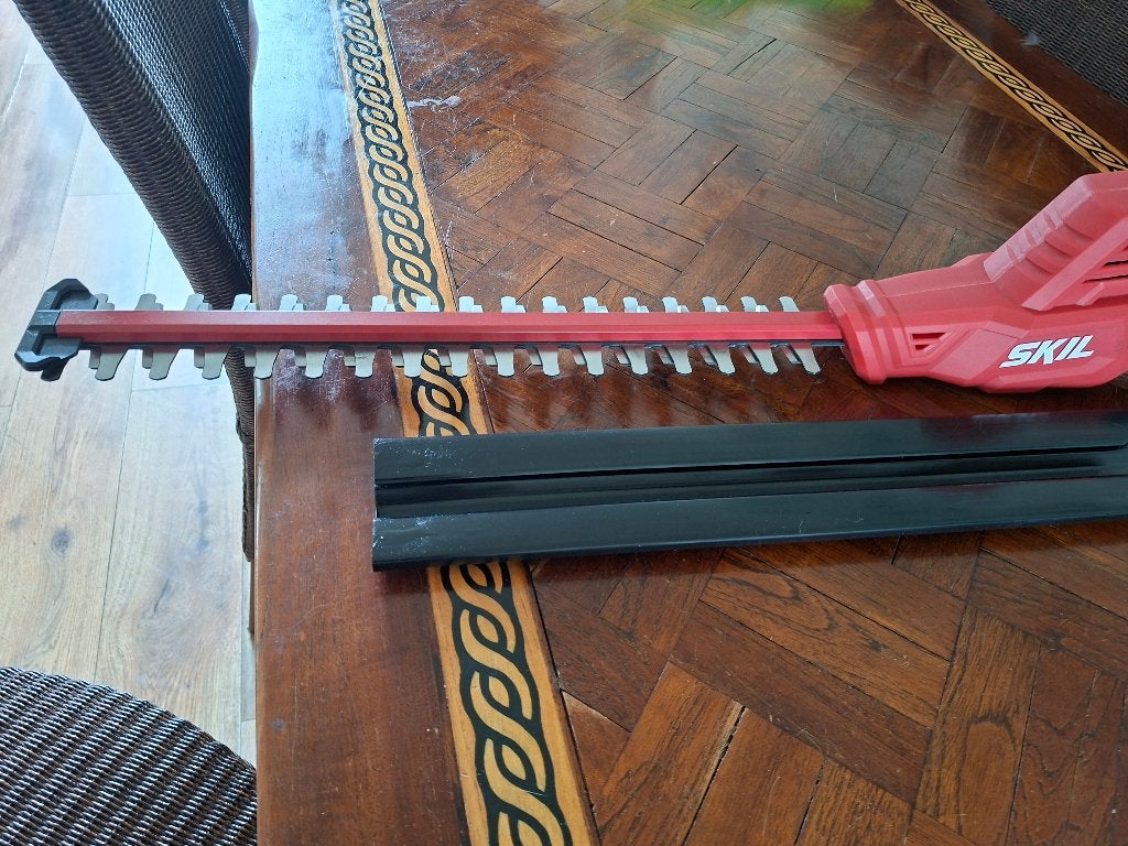 SKIL 20V accu heggenschaar op steel - 100% nieuwstaat, Ophalen, Nieuw, Overige soorten, SKIL