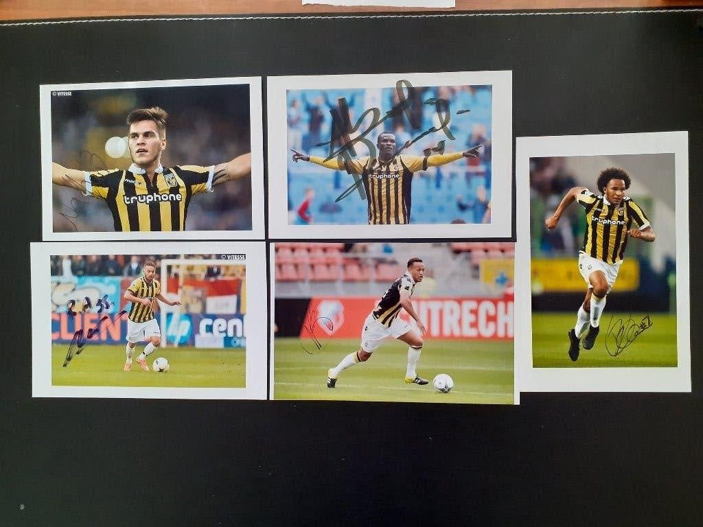 Vitesse: 14 Getekende foto's, poster en DVD, Ophalen of Verzenden, Zo goed als nieuw, Vitesse, Poster, Plaatje of Sticker
