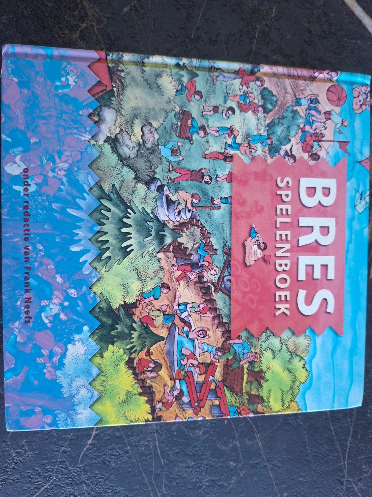 BRES Spelenboek - Onder redactie van Frank Neefs, Ophalen of Verzenden, Zo goed als nieuw, Frank Neefs, Non-fictie