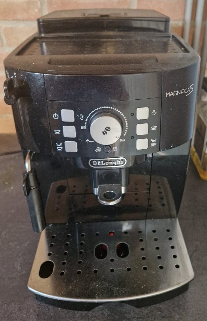 DeLonghi Magnifica S, Gebruikt, Koffiemachine, Koffiebonen, Ophalen