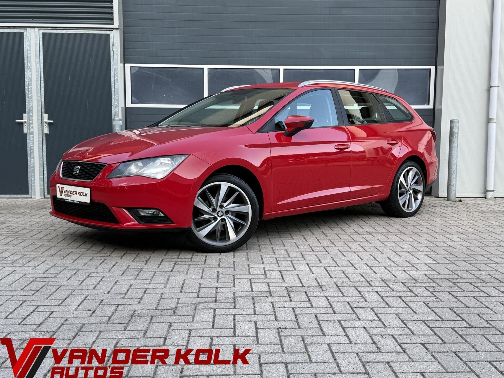 Seat Leon ST 1.2 TSI Style | Cruise | Climate | Lichtmetaal, Voorwielaandrijving, Gebruikt, 1147 kg, 4 cilinders