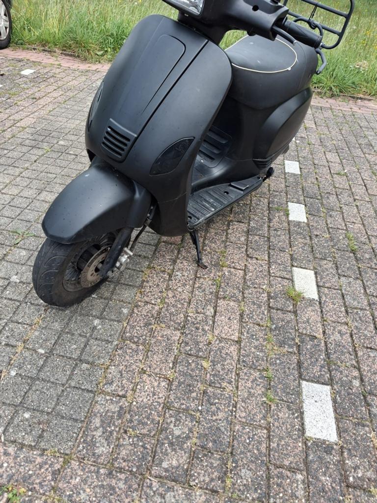 Leuke scooter, Ophalen, Gebruikt, Benzine