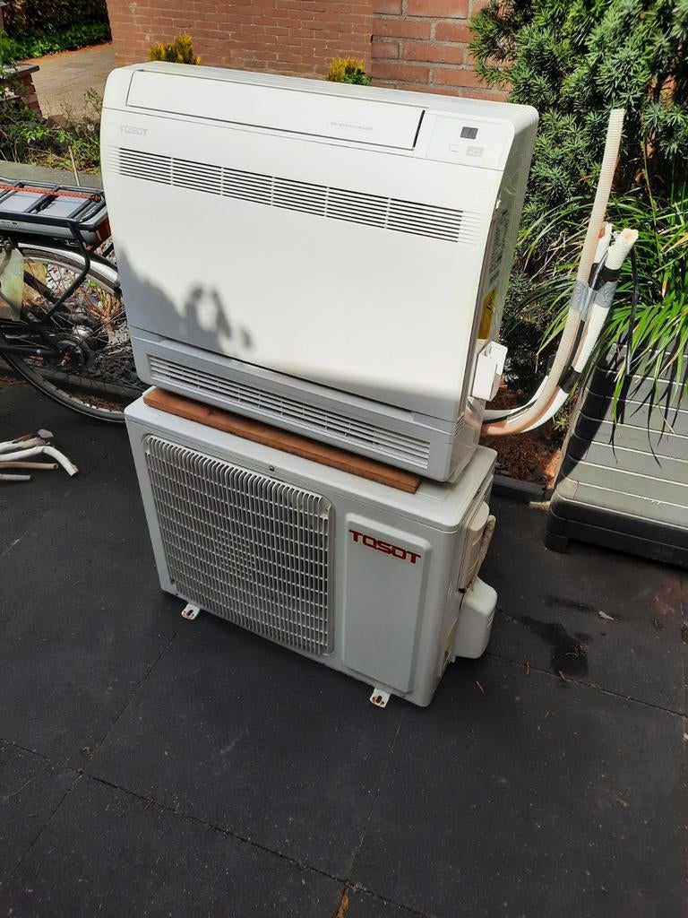 Tosot airco koelen en verwarmen R32, Ophalen of Verzenden