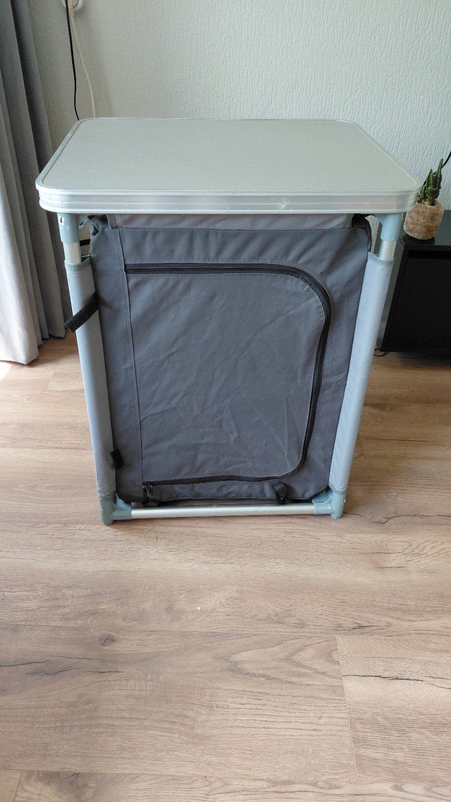 Campingkast 60x52x72 cm, Ophalen, Gebruikt