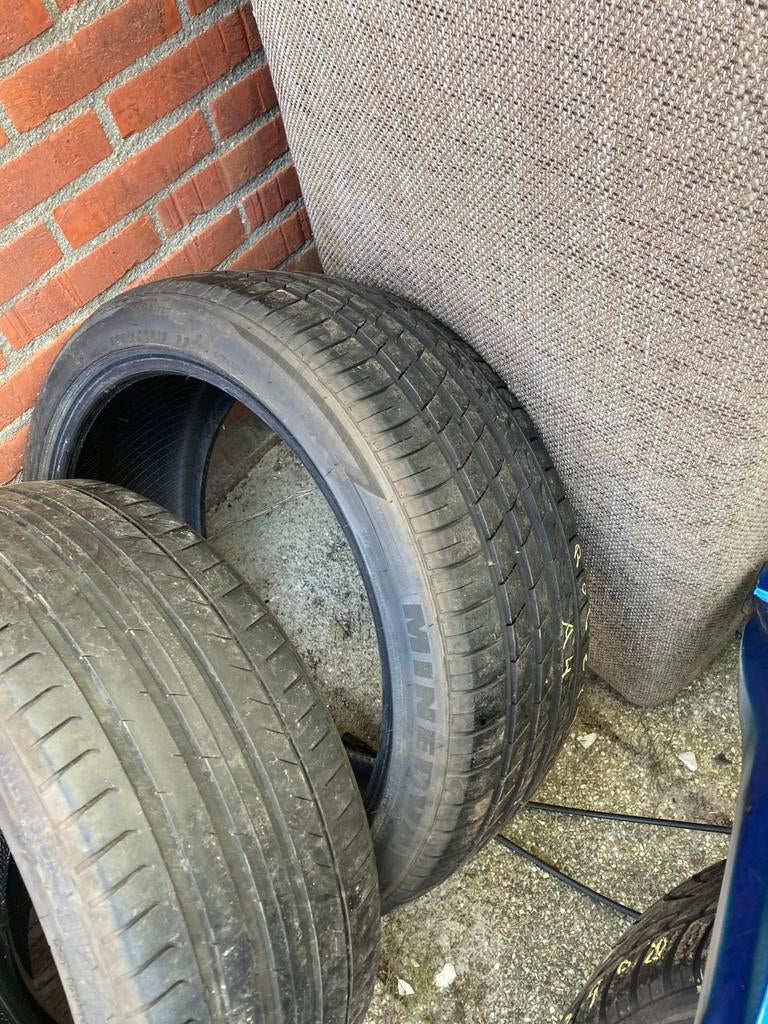 4 19inch banden, Ophalen of Verzenden, Zo goed als nieuw