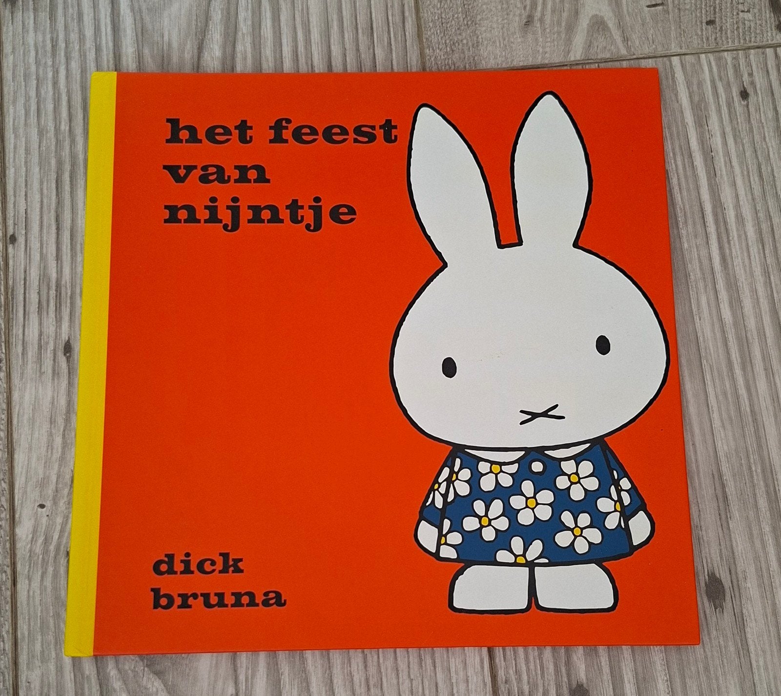 Het Feest van Nijntje - Dick Bruna, Jongen of Meisje, Ophalen of Verzenden, Zo goed als nieuw, Voorleesboek