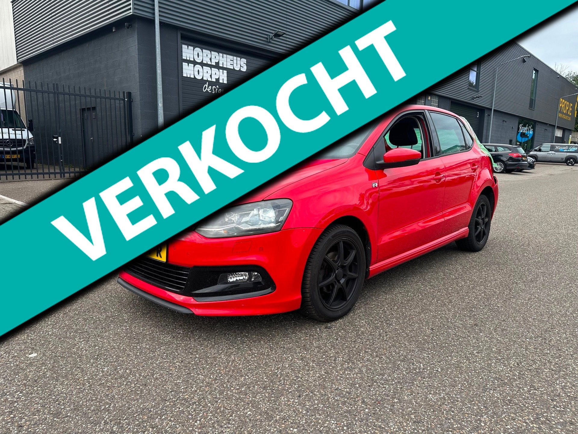 Volkswagen Polo 1.2 TSI Comfortline R LINE SCHADE, Auto diversen, Volkswagen, Handgeschakeld, Benzine, Hatchback