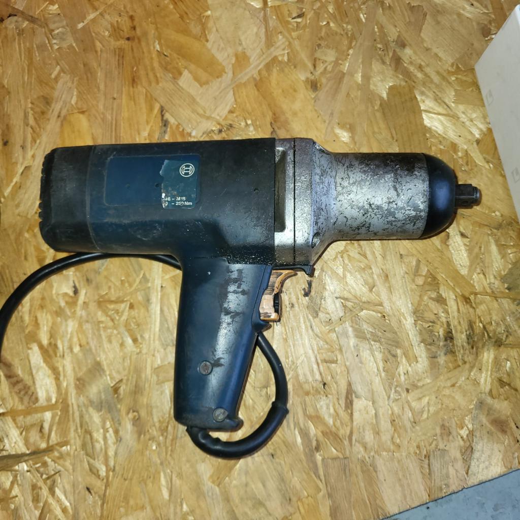 Bosch GDS 18 E Slagmoersleutel - Krachtig en Betrouwbaar, Ophalen of Verzenden, Gebruikt, 600 watt of meer, Overige typen