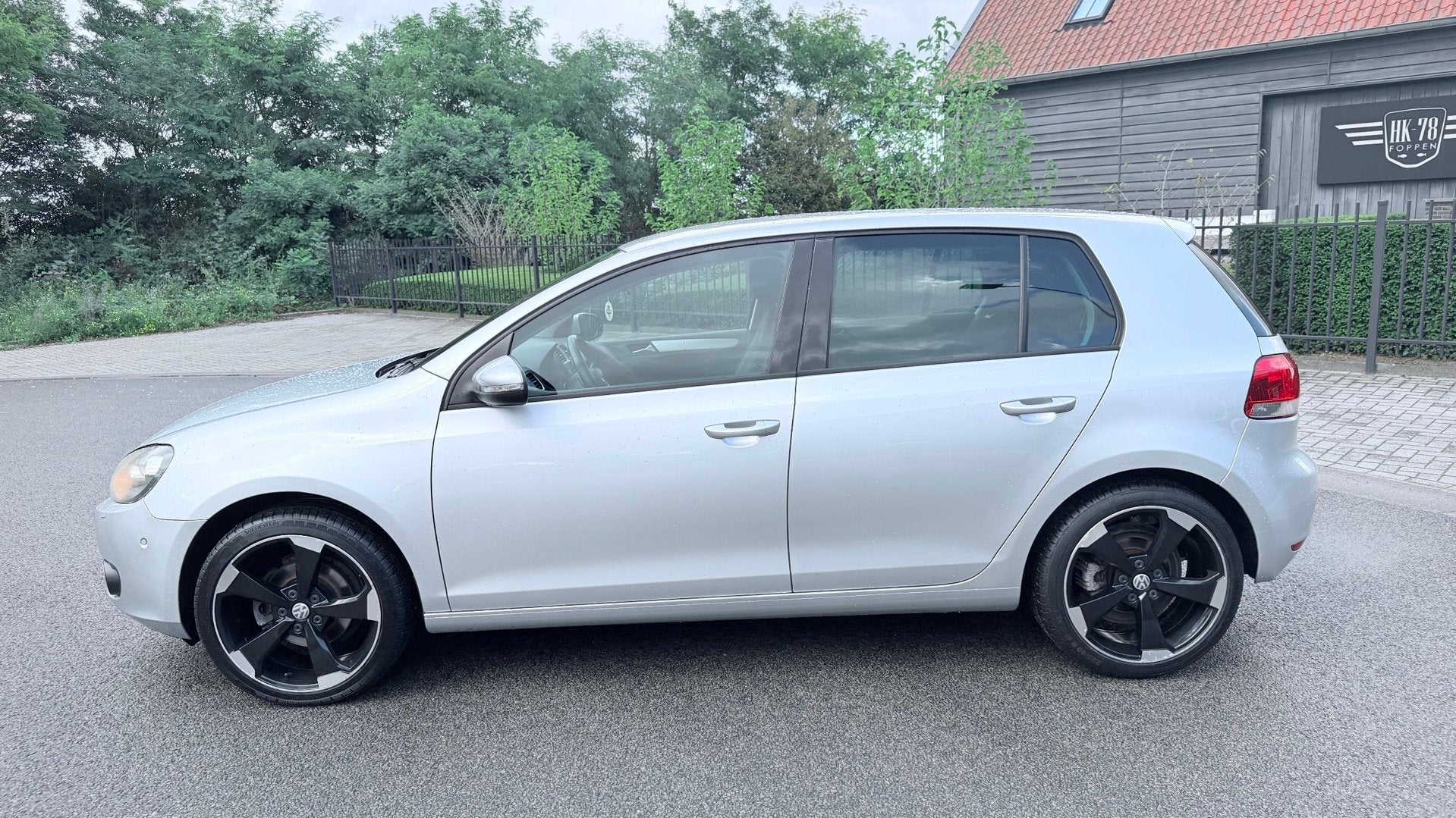 Volkswagen Golf 1.2 TSI Highline BlueMotion Apple CarPlay Ai, Voorwielaandrijving, Gebruikt, Zwart, 4 cilinders